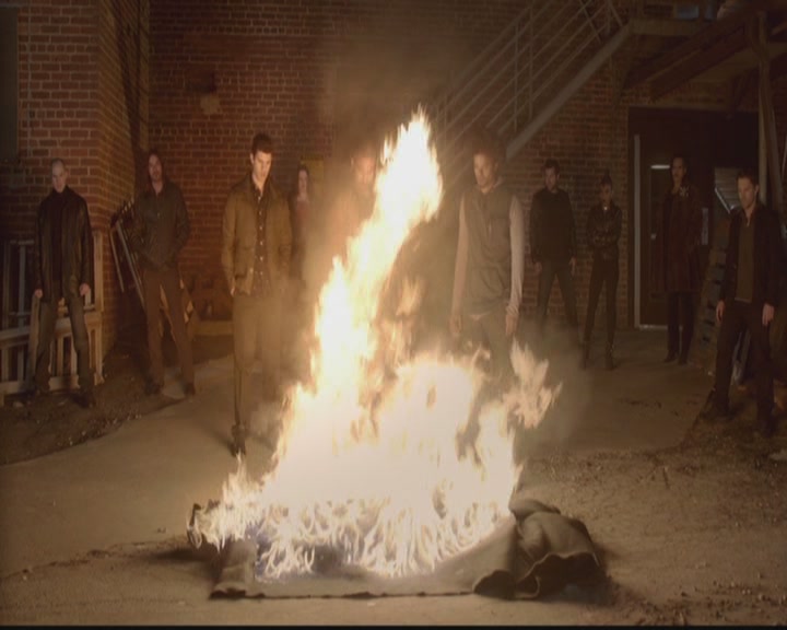 VampireDiariesWorld-dot-org_TheOriginals1x18TheBigUneasy2257.jpg