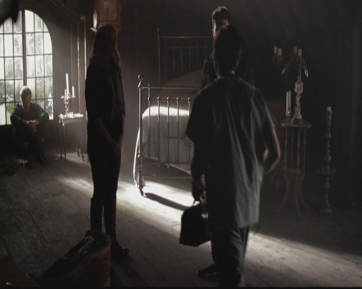VampireDiariesWorld-dot-org_TheOriginals1x19AnUnblinkingDeath0312.jpg