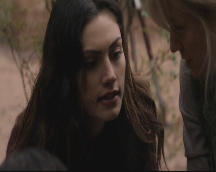 VampireDiariesWorld-dot-org_TheOriginals1x19AnUnblinkingDeath0624.jpg