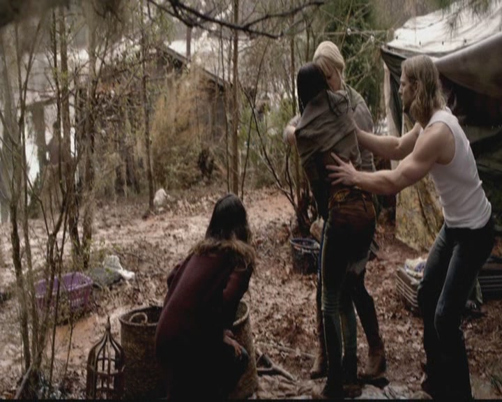 VampireDiariesWorld-dot-org_TheOriginals1x19AnUnblinkingDeath0647.jpg