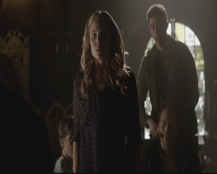 VampireDiariesWorld-dot-org_TheOriginals1x19AnUnblinkingDeath0702.jpg