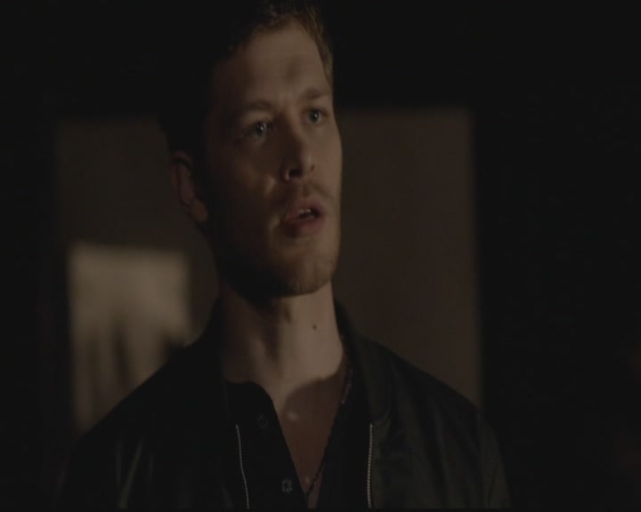 VampireDiariesWorld-dot-org_TheOriginals1x19AnUnblinkingDeath0711.jpg