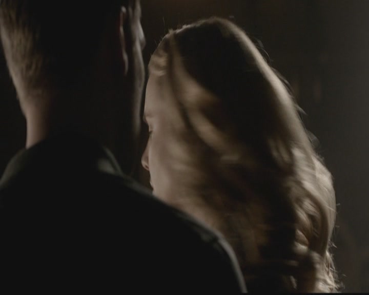 VampireDiariesWorld-dot-org_TheOriginals1x19AnUnblinkingDeath0714.jpg