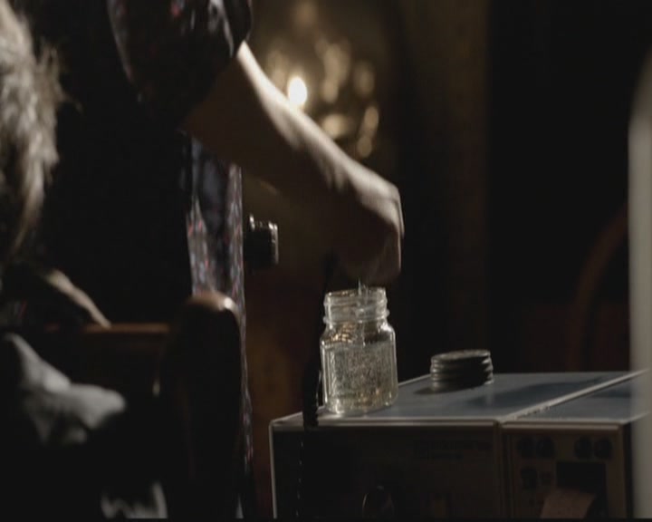 VampireDiariesWorld-dot-org_TheOriginals1x19AnUnblinkingDeath0724.jpg