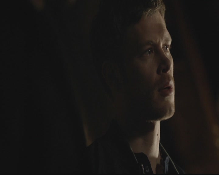 VampireDiariesWorld-dot-org_TheOriginals1x19AnUnblinkingDeath0729.jpg