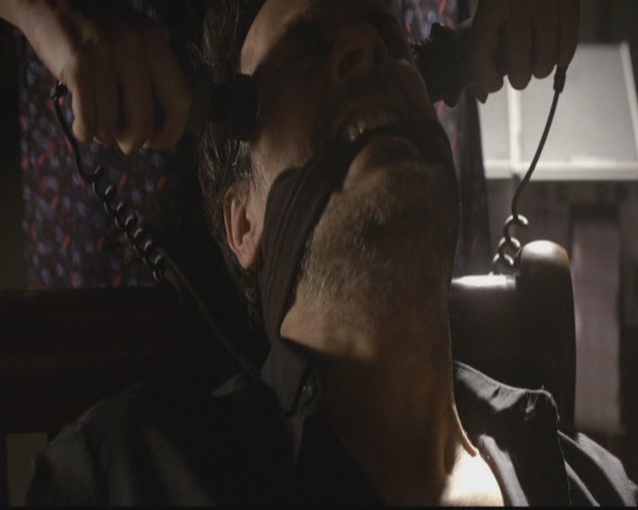 VampireDiariesWorld-dot-org_TheOriginals1x19AnUnblinkingDeath0740.jpg
