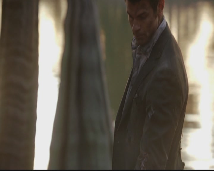 VampireDiariesWorld-dot-org_TheOriginals1x19AnUnblinkingDeath0899.jpg