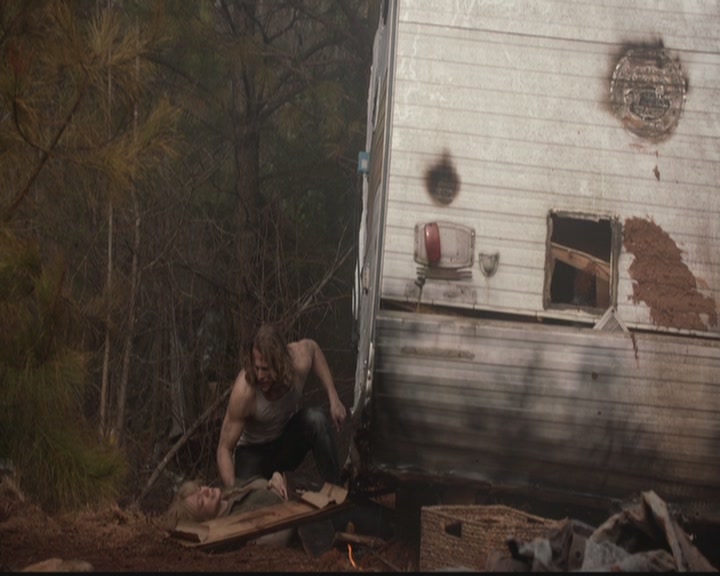 VampireDiariesWorld-dot-org_TheOriginals1x19AnUnblinkingDeath0903.jpg