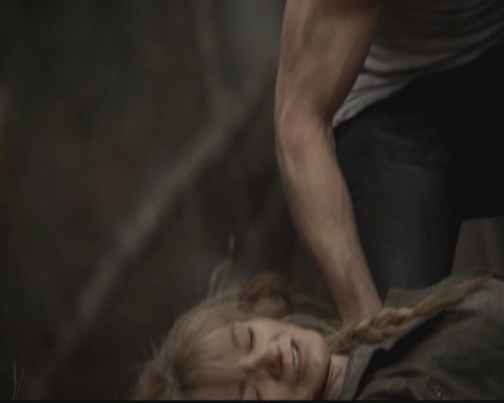 VampireDiariesWorld-dot-org_TheOriginals1x19AnUnblinkingDeath0905.jpg