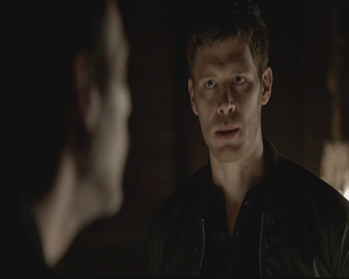 VampireDiariesWorld-dot-org_TheOriginals1x19AnUnblinkingDeath1514.jpg