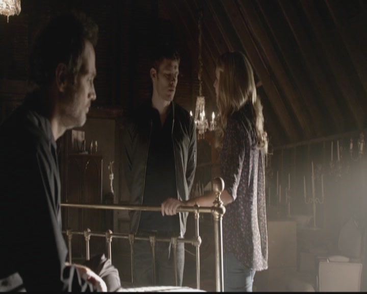 VampireDiariesWorld-dot-org_TheOriginals1x19AnUnblinkingDeath1581.jpg