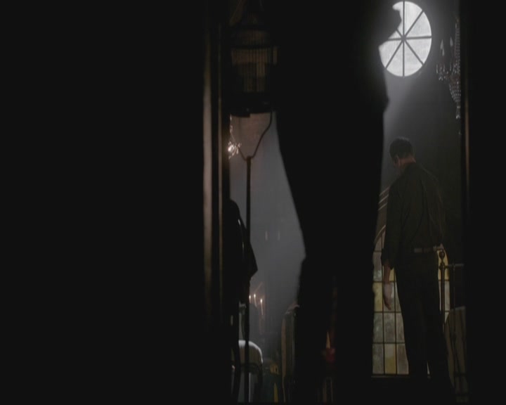 VampireDiariesWorld-dot-org_TheOriginals1x19AnUnblinkingDeath1730.jpg