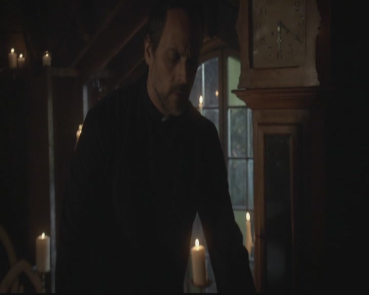 VampireDiariesWorld-dot-org_TheOriginals1x19AnUnblinkingDeath1894.jpg