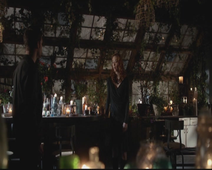 VampireDiariesWorld-dot-org_TheOriginals1x19AnUnblinkingDeath1918.jpg