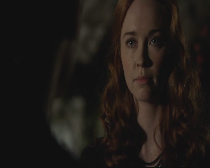VampireDiariesWorld-dot-org_TheOriginals1x19AnUnblinkingDeath1944.jpg