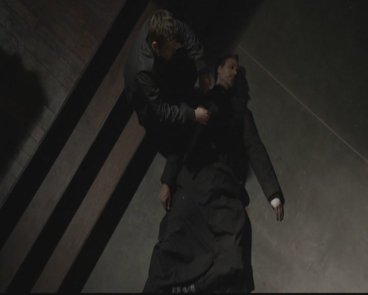 VampireDiariesWorld-dot-org_TheOriginals1x19AnUnblinkingDeath2134.jpg