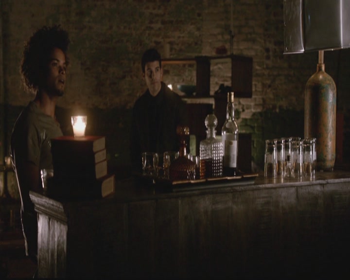 VampireDiariesWorld-dot-org_TheOriginals1x19AnUnblinkingDeath2221.jpg