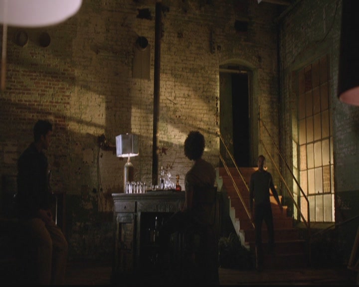 VampireDiariesWorld-dot-org_TheOriginals1x19AnUnblinkingDeath2223.jpg