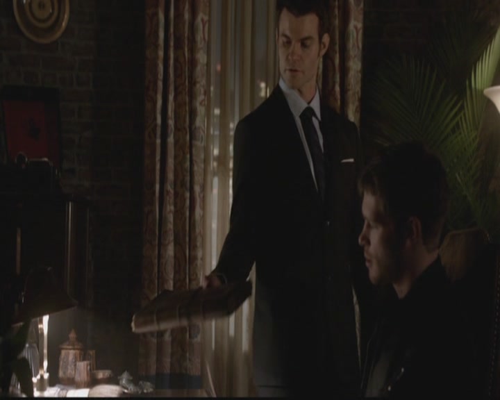 VampireDiariesWorld-dot-org_TheOriginals1x19AnUnblinkingDeath2286.jpg