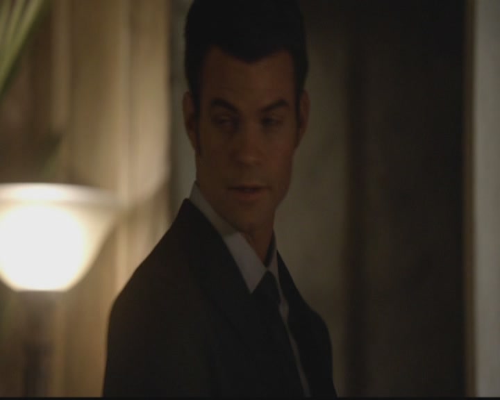 VampireDiariesWorld-dot-org_TheOriginals1x19AnUnblinkingDeath2306.jpg