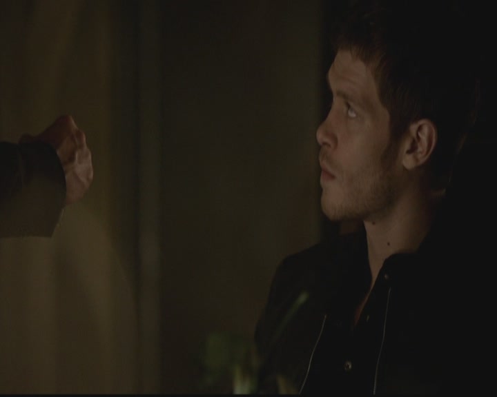 VampireDiariesWorld-dot-org_TheOriginals1x19AnUnblinkingDeath2318.jpg