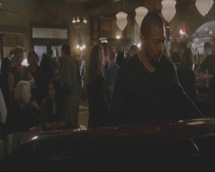 VampireDiariesWorld-dot-org_TheOriginals1x20ACloserWalkWithThee-deletedscene0006.jpg