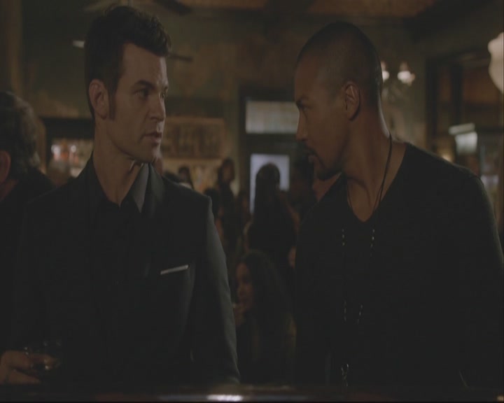 VampireDiariesWorld-dot-org_TheOriginals1x20ACloserWalkWithThee-deletedscene0021.jpg