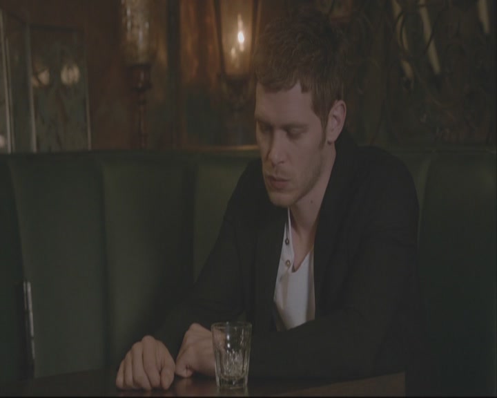 VampireDiariesWorld-dot-org_TheOriginals1x20ACloserWalkWithThee-deletedscene0036.jpg