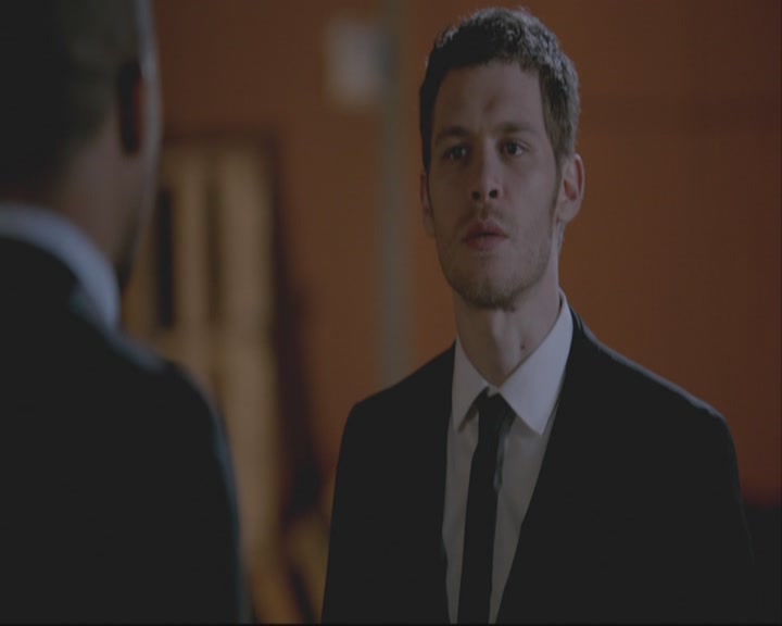 VampireDiariesWorld-dot-org_TheOriginals1x20ACloserWalkWithThee-deletedscene0109.jpg