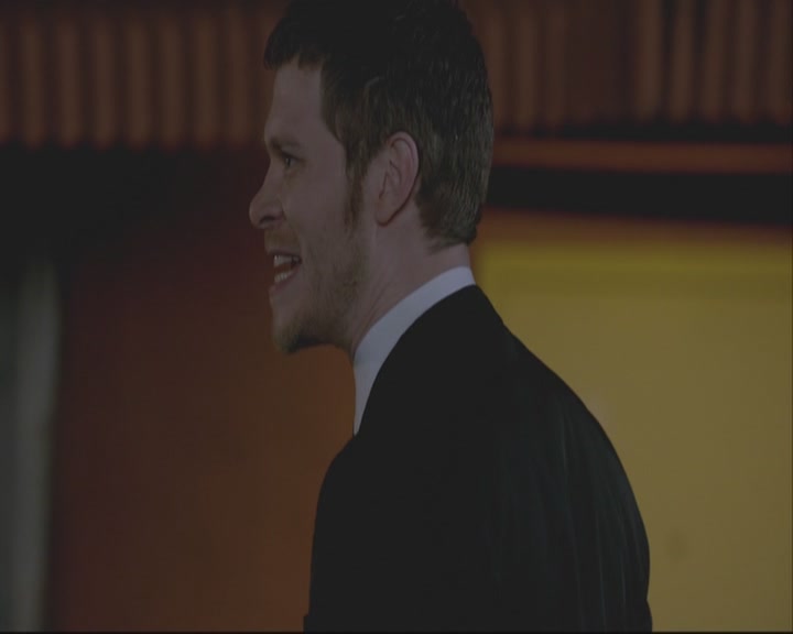VampireDiariesWorld-dot-org_TheOriginals1x20ACloserWalkWithThee-deletedscene0117.jpg