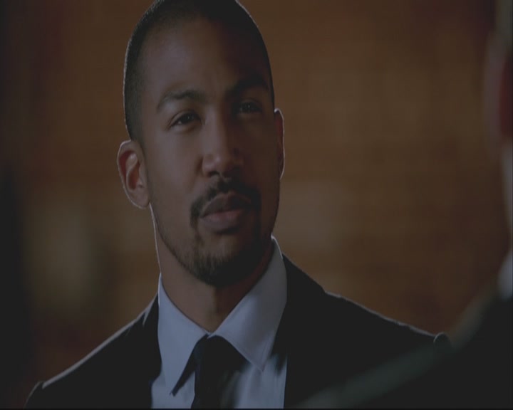 VampireDiariesWorld-dot-org_TheOriginals1x20ACloserWalkWithThee-deletedscene0124.jpg
