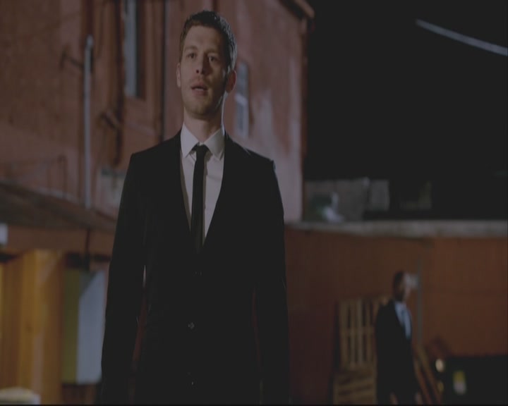 VampireDiariesWorld-dot-org_TheOriginals1x20ACloserWalkWithThee-deletedscene0186.jpg