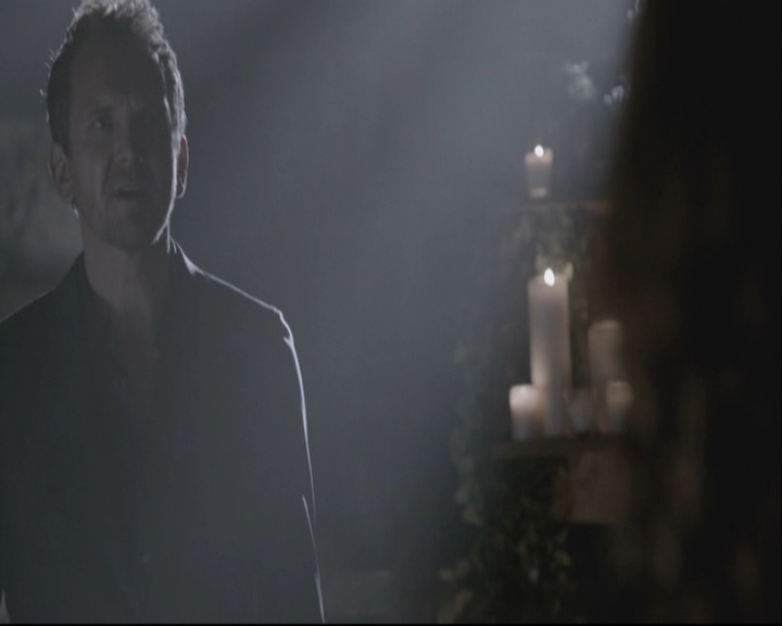 VampireDiariesWorld-dot-org_TheOriginals1x21TheBattleOfNewOrleans-deletedscene0167.jpg