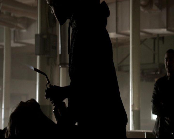 VampireDiariesWorld-dot-org_TheOriginals1x21TheBattleOfNewOrleans0470.jpg