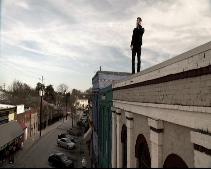 VampireDiariesWorld-dot-org_TheOriginals1x21TheBattleOfNewOrleans0525.jpg