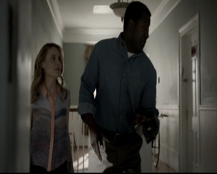 VampireDiariesWorld-dot-org_TheOriginals1x21TheBattleOfNewOrleans0663.jpg