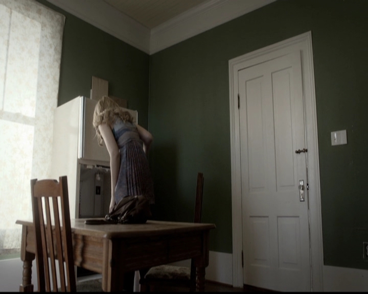 VampireDiariesWorld-dot-org_TheOriginals1x21TheBattleOfNewOrleans0724.jpg