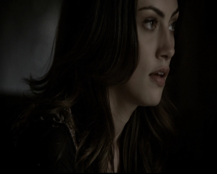 VampireDiariesWorld-dot-org_TheOriginals1x21TheBattleOfNewOrleans0822.jpg