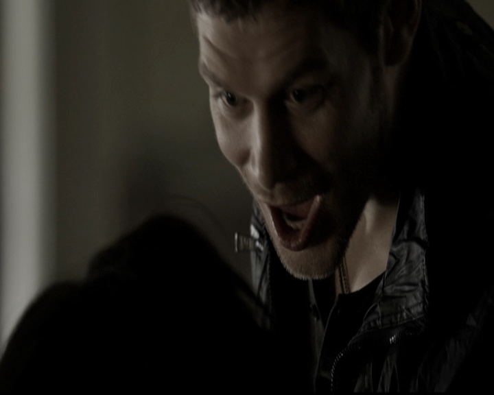 VampireDiariesWorld-dot-org_TheOriginals1x21TheBattleOfNewOrleans0860.jpg
