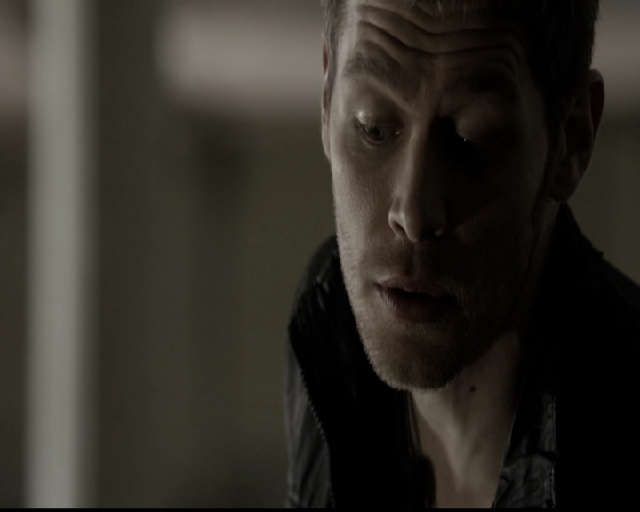 VampireDiariesWorld-dot-org_TheOriginals1x21TheBattleOfNewOrleans0863.jpg