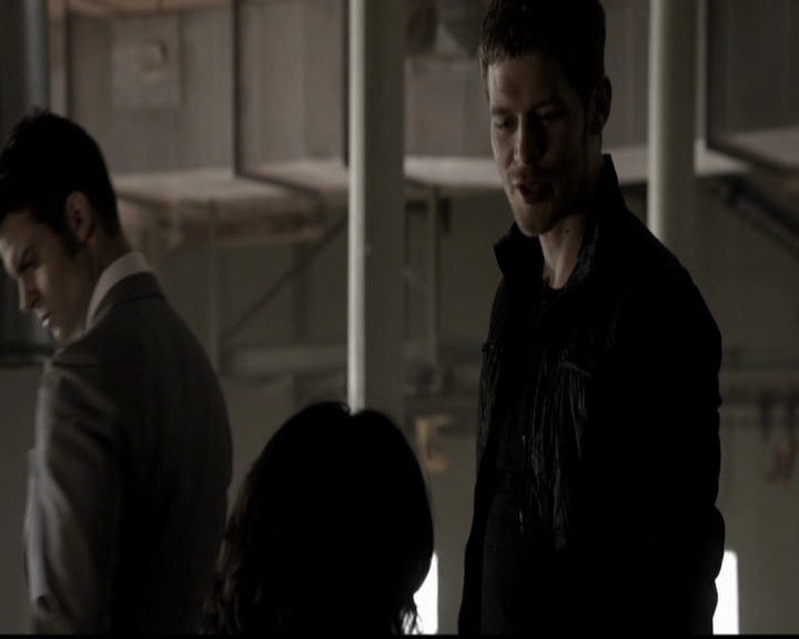 VampireDiariesWorld-dot-org_TheOriginals1x21TheBattleOfNewOrleans0865.jpg