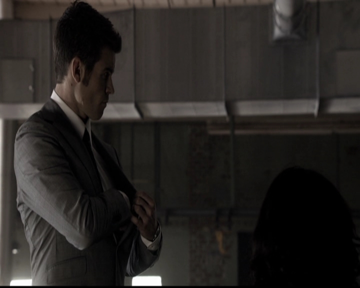 VampireDiariesWorld-dot-org_TheOriginals1x21TheBattleOfNewOrleans0920.jpg