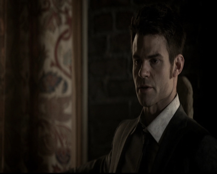 VampireDiariesWorld-dot-org_TheOriginals1x21TheBattleOfNewOrleans0971.jpg