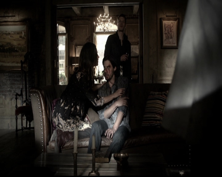 VampireDiariesWorld-dot-org_TheOriginals1x21TheBattleOfNewOrleans0974.jpg