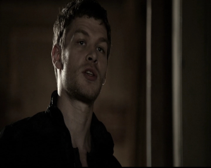 VampireDiariesWorld-dot-org_TheOriginals1x21TheBattleOfNewOrleans0977.jpg