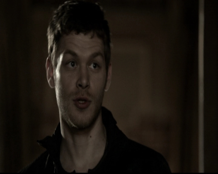 VampireDiariesWorld-dot-org_TheOriginals1x21TheBattleOfNewOrleans0994.jpg