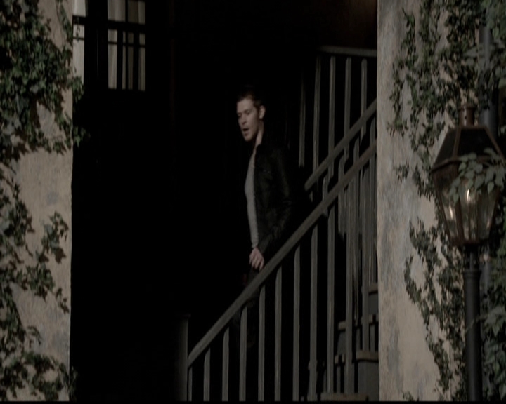 VampireDiariesWorld-dot-org_TheOriginals1x21TheBattleOfNewOrleans1007.jpg