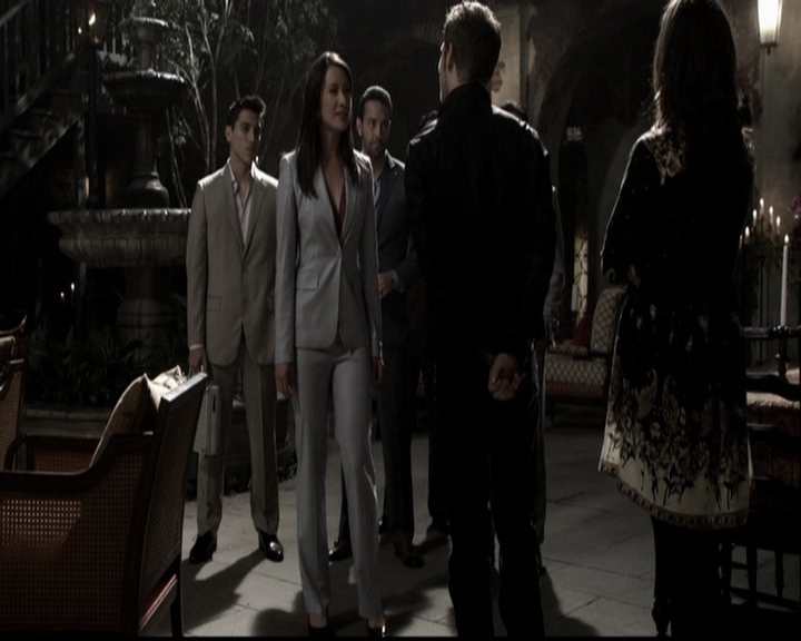 VampireDiariesWorld-dot-org_TheOriginals1x21TheBattleOfNewOrleans1020.jpg