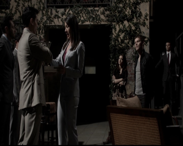 VampireDiariesWorld-dot-org_TheOriginals1x21TheBattleOfNewOrleans1024.jpg
