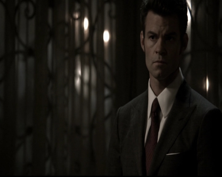 VampireDiariesWorld-dot-org_TheOriginals1x21TheBattleOfNewOrleans1394.jpg
